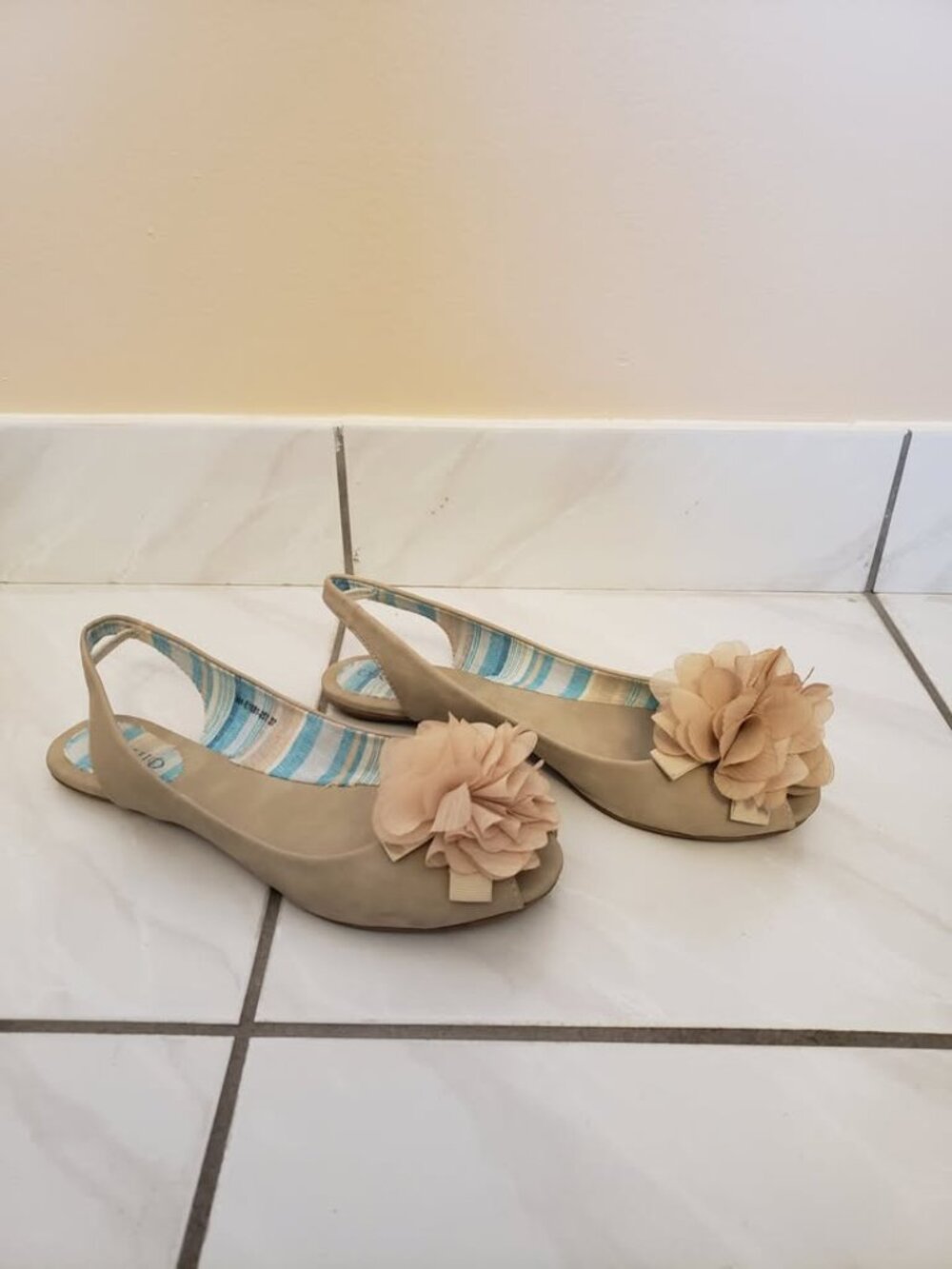 Nubuck Leather Beige Ballerina Flats